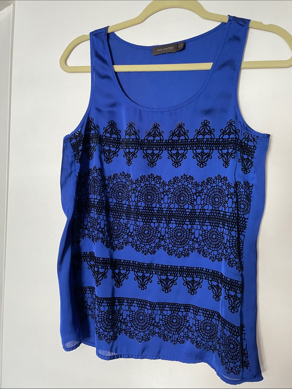 The Limited Royal Blue Sleeveless Lace-Style Overlay Camisole